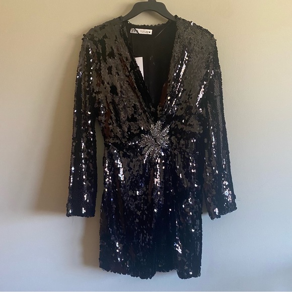 Zara Black Sequin Dress with Floral Applique Detail - Great New Year’s Eve Dress - Picture 7 of 14